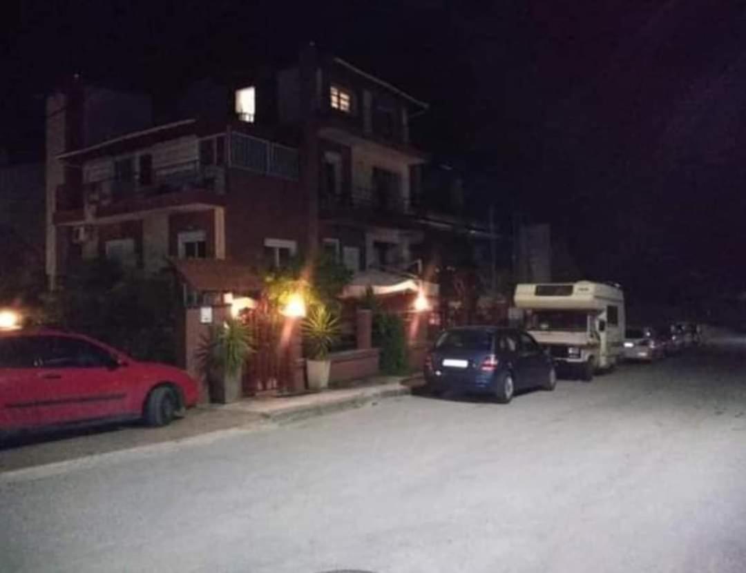Blue Moon Accommodation Nea Michaniona Luaran gambar